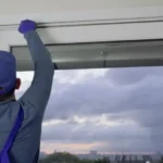 Jak zmierzyć okno pod montaż rolet zewnętrznych?