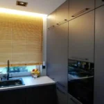 Żaluzje drewniane inspiracje - sprawdź aranżacje wnętrz z żaluzjami z drewnianymi lamelami